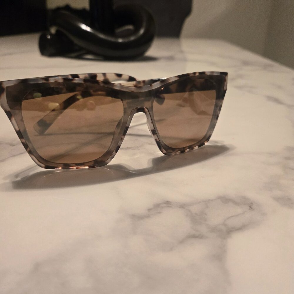 Vince camuto sunglasses
